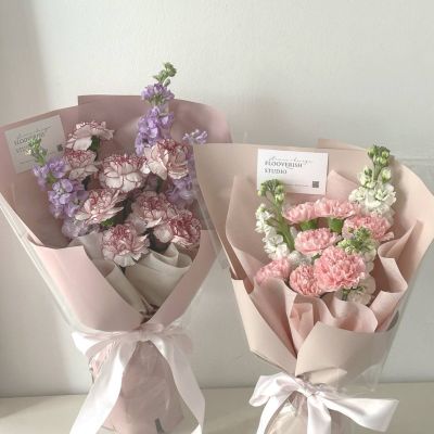 elegant carnation bouquet
