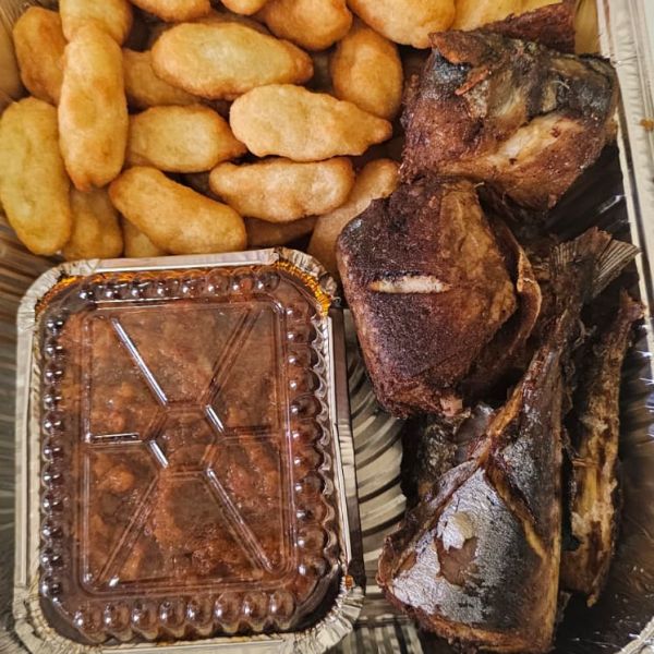 Budor with fish and gravy
