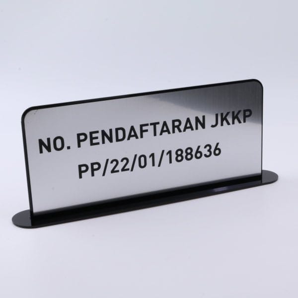 Table Name Plate