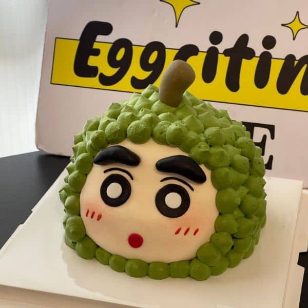 蜡笔小新立体蛋糕