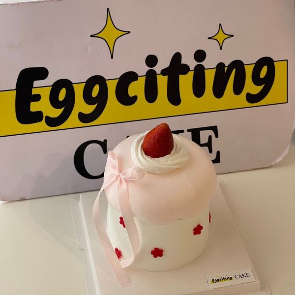 ins strawberry cake