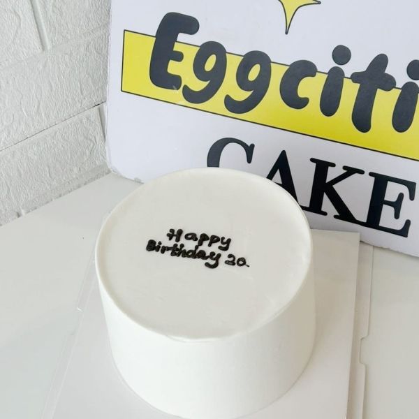 ins black white cake