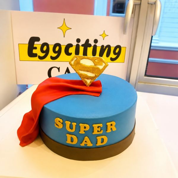 Superman cake