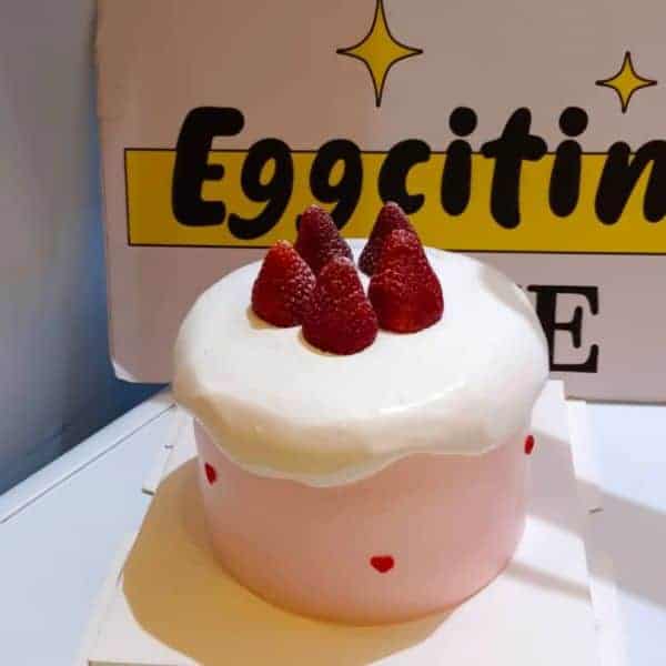 Strawberry cake