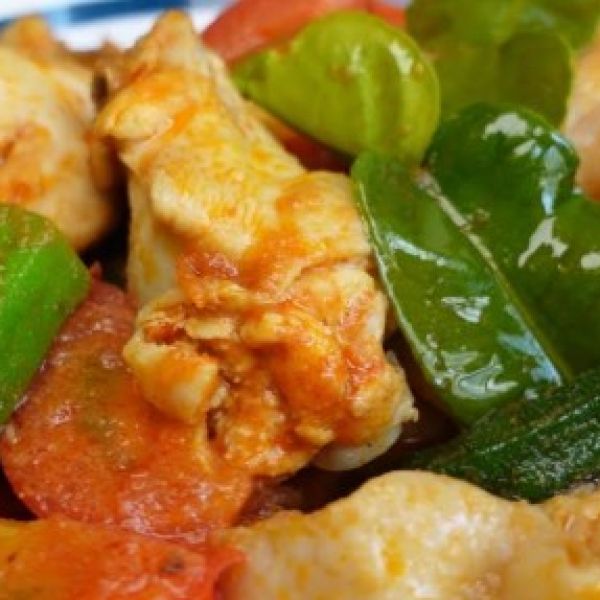 3️⃣ Asam Paste Chic Slice