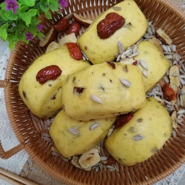 1️⃣ Clean Carbo Pumpkin Red Dates Sunflower Seed  Mantou