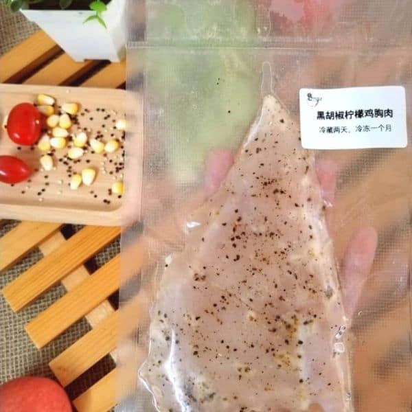 Frozen Lemon Black Pepper Chic Breast 100G+-   (RAW)